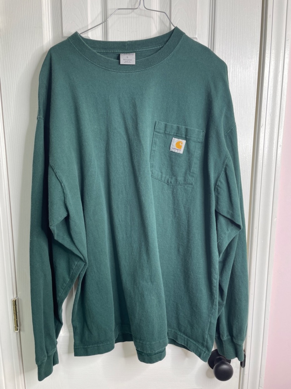 Carhartt Men’s blue Crewneck Pocket long sleeve tee.